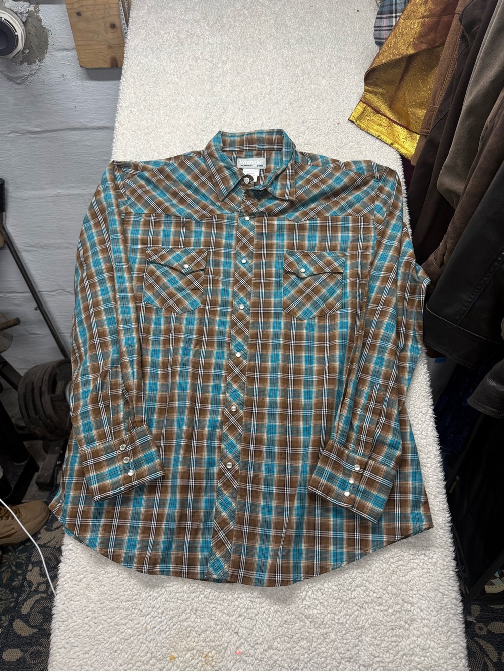Wrangler Wrancher Men's Brown & Teal Plaid Western Shirt, long sleeve size XL
